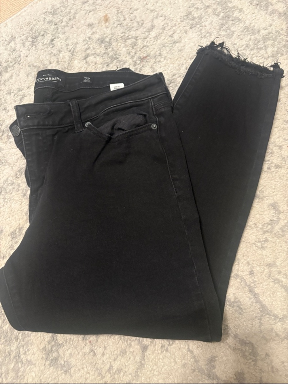 Lucky Brand Black Ankle Frayed Hem Jeans